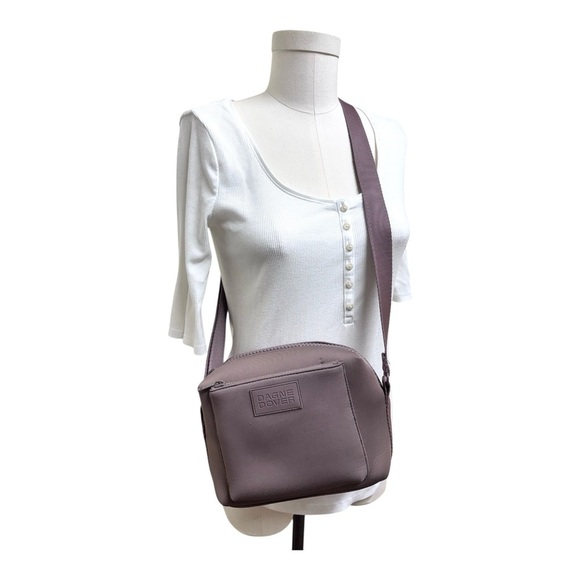 Dagne Dover Micah Crossbody Shoulder Bag in Dune, Mauve, purse, neoprene - Picture 5 of 16
